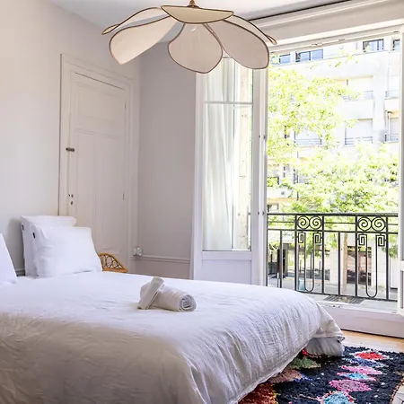 Appartement au pied de la Cathédrale - Reims Centre *
