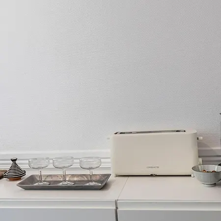 Au Pied De La Cathedrale - Centre * Ρενς